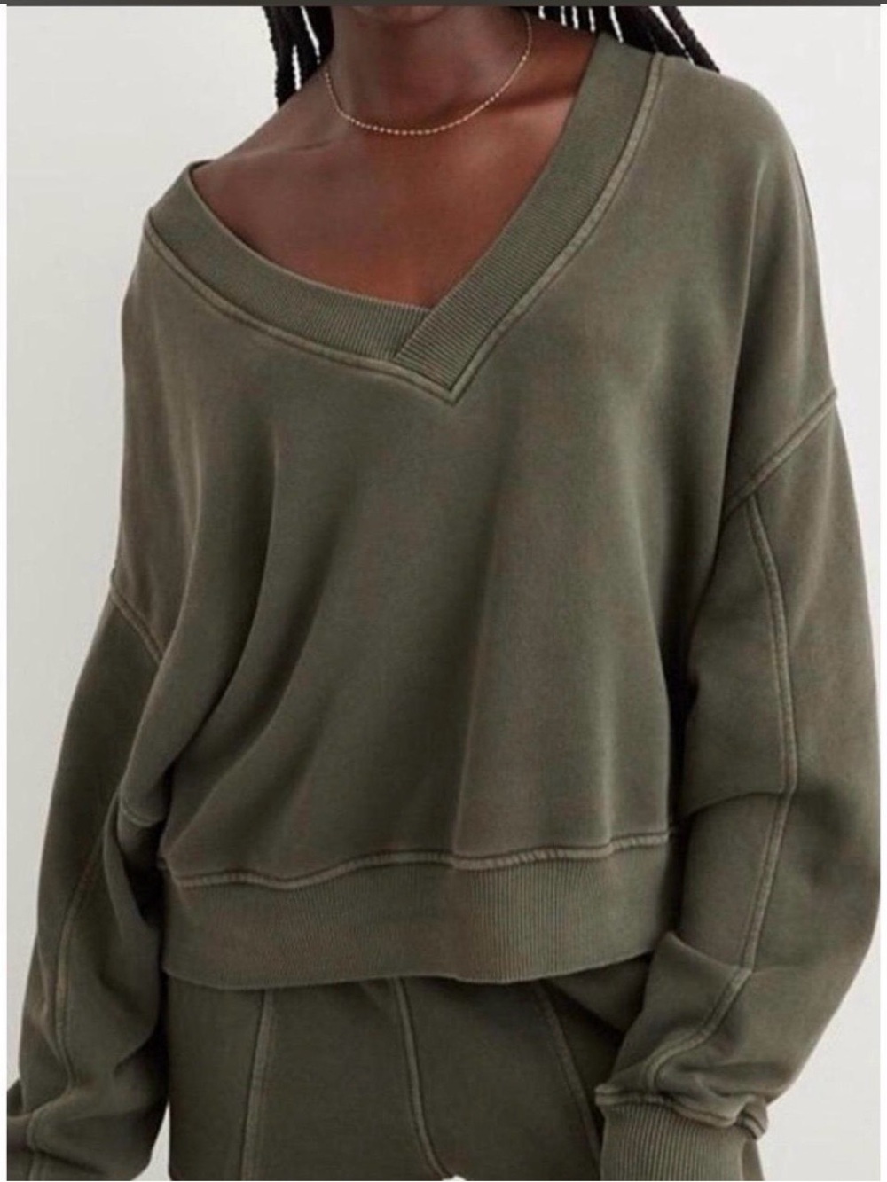Aerie Women Oversized V-Neck Sweatshirt